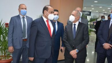 وزير النقل العراقي يشيد بصرح الأكاديمية العربية